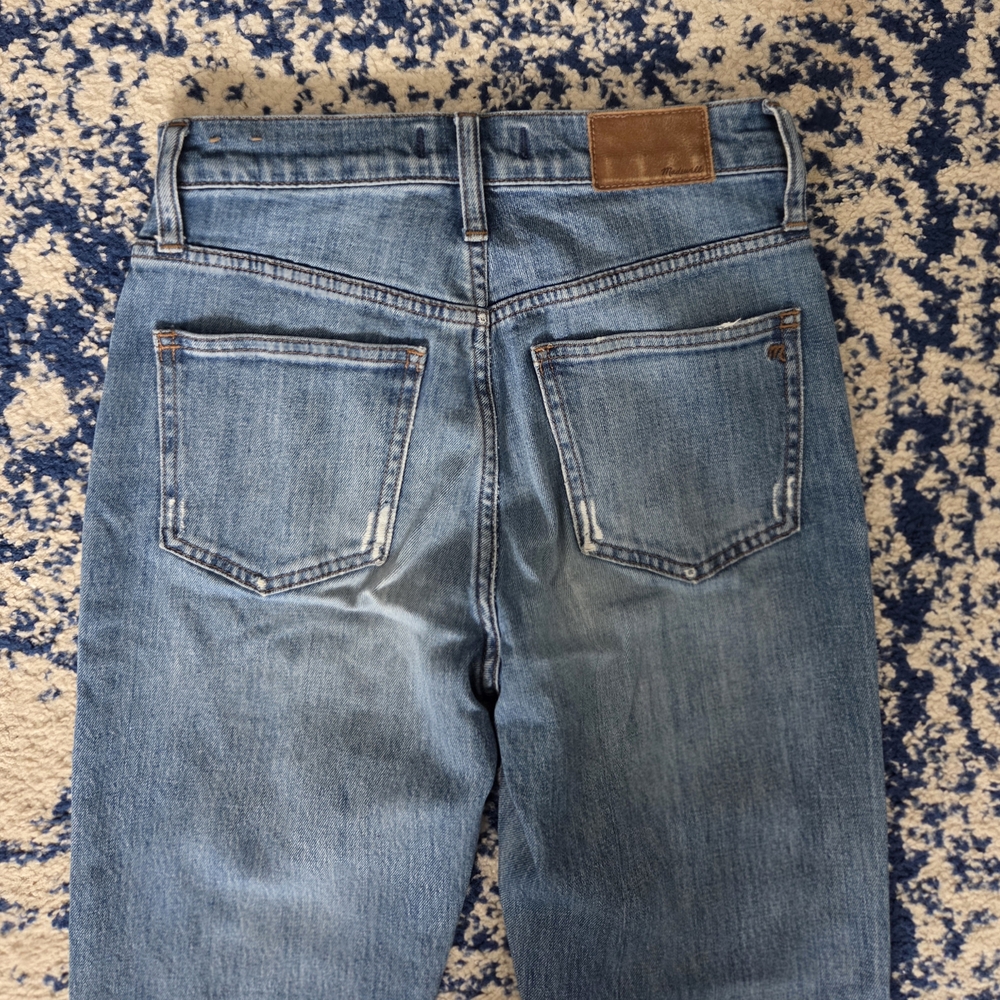 Madewell Women's Skinny Jeans in Light Blue - Picture 7 of 11